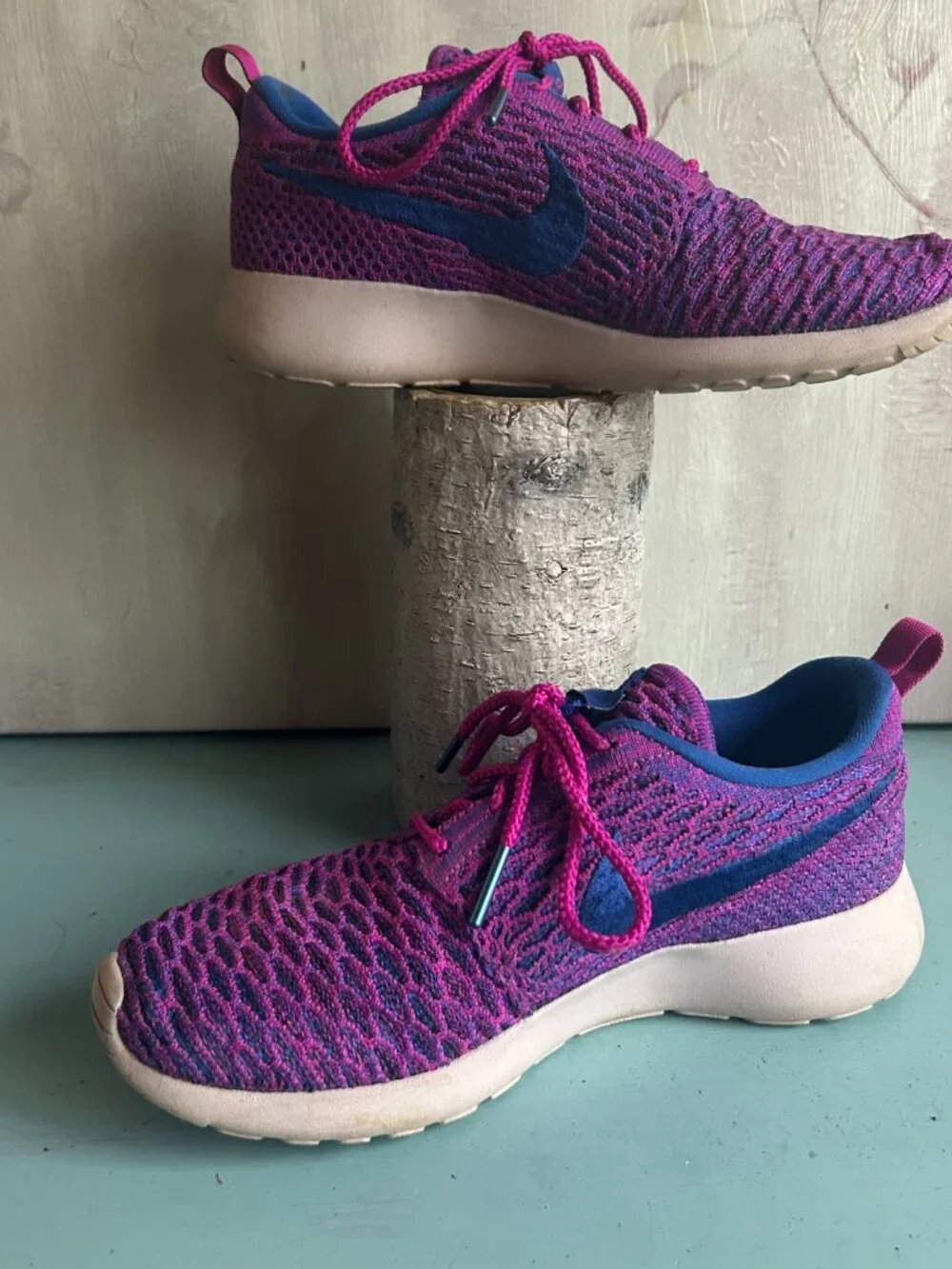 Nike Women's Roshe One Flyknit Fuchsia Flash Sneaker Running Shoes Size 7 Marled
